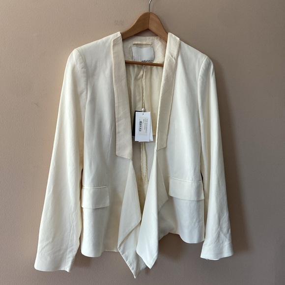 3.1 Phillip Lim -Tuxedo Blazer with Draped Overlap in Eggshell - Picture 4 of 9